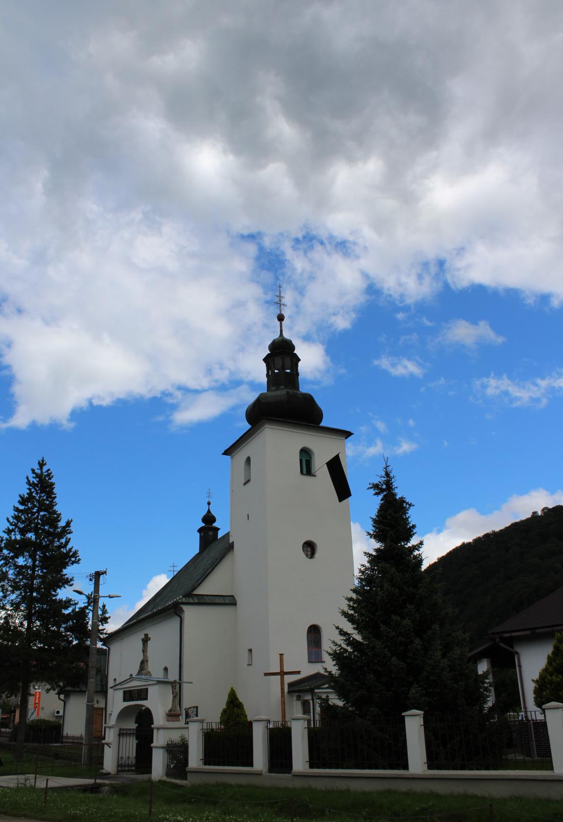 Fotogaléria Pohreb vdp. Petra Ťapáka (21) Pohreb vdp. Petra Ťapáka